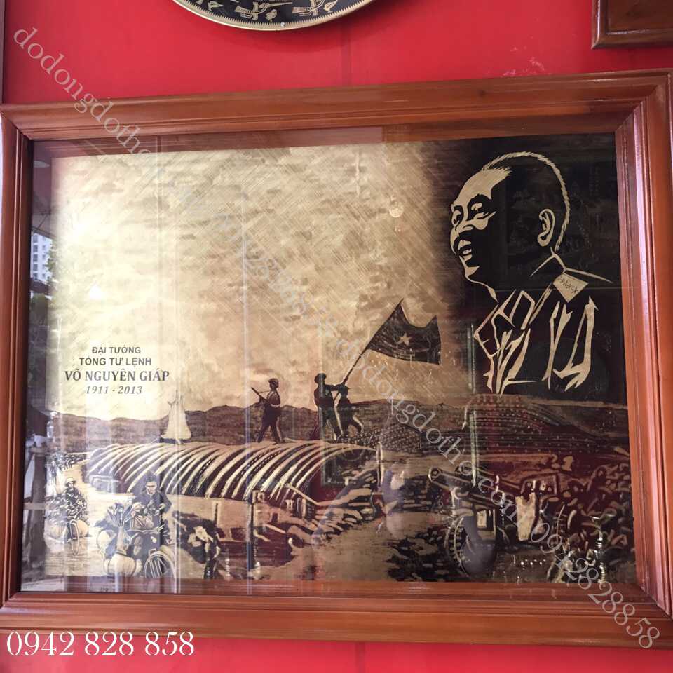 TRANH ĐẠI TƯỚNG VÕ NGUYÊN GIÁP 70X90CM