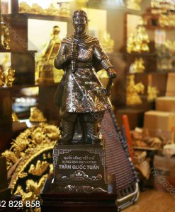 TƯỢNG TRẦN HƯNG ĐẠO KHẢM TAM KHÍ 90CM