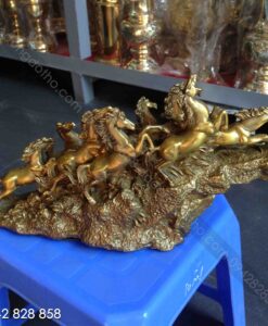 TƯỢNG BÁT MÃ