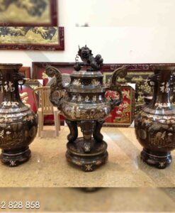 ĐỈNH MAO RỒNG 1M4 VÀ ĐÔI LỌ TAI VOI 1M2
