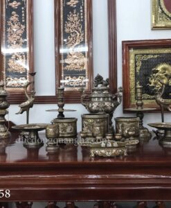 BAN THỜ BỘ 60 ĐỒNG ĐỎ KHẢM TAM KHÍ VÀ PHỤ KIỆN