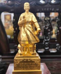 TƯỢNG TRẦN HƯNG ĐẠO THIẾP VÀNG 9999 CAO 50CM