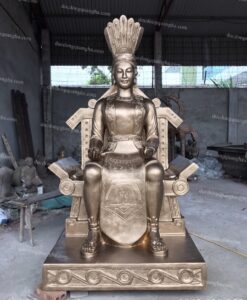 TƯỢNG MẪU ÂU CƠ CAO 2M ĐỒNG ĐỎ