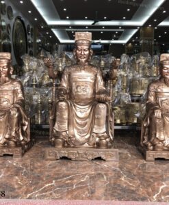 TƯỢNG ĐỨC THÁNH TRẦN 1M20 VÀ CÁC QUAN ĐỒNG ĐỎ