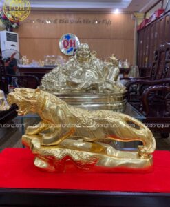 HỔ ĐỨNG ĐẾ ĐÁ DÁT VÀNG 9999
