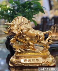 TRÂU TRỌI BỆ ĐÁ DÁT VÀNG 9999