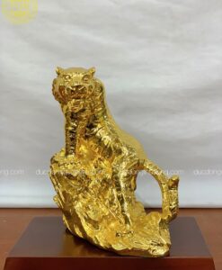 HỔ ĐỨNG ĐÁ BÉ MẠ VÀNG 24K