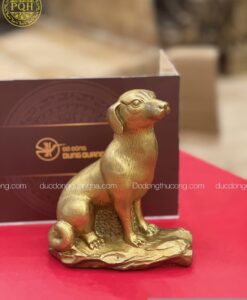 TƯỢNG CHÓ ĐỒNG VÀNG