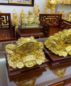 CÓC NGẬM TIỀN BẰNG ĐỒNG THIẾP VÀNG 9999
