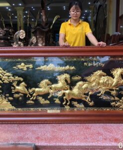 TRANH MÃ ĐÁO THÀNH CÔNG THIẾP VÀNG 9999 KHUNG GỖ GỤ